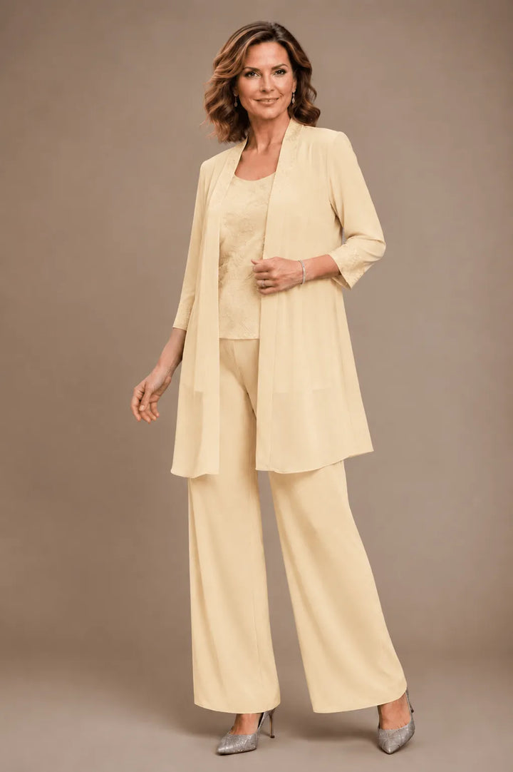 Evelyn | Completo In Tre Pezzi Ricamato Con Pantaloni