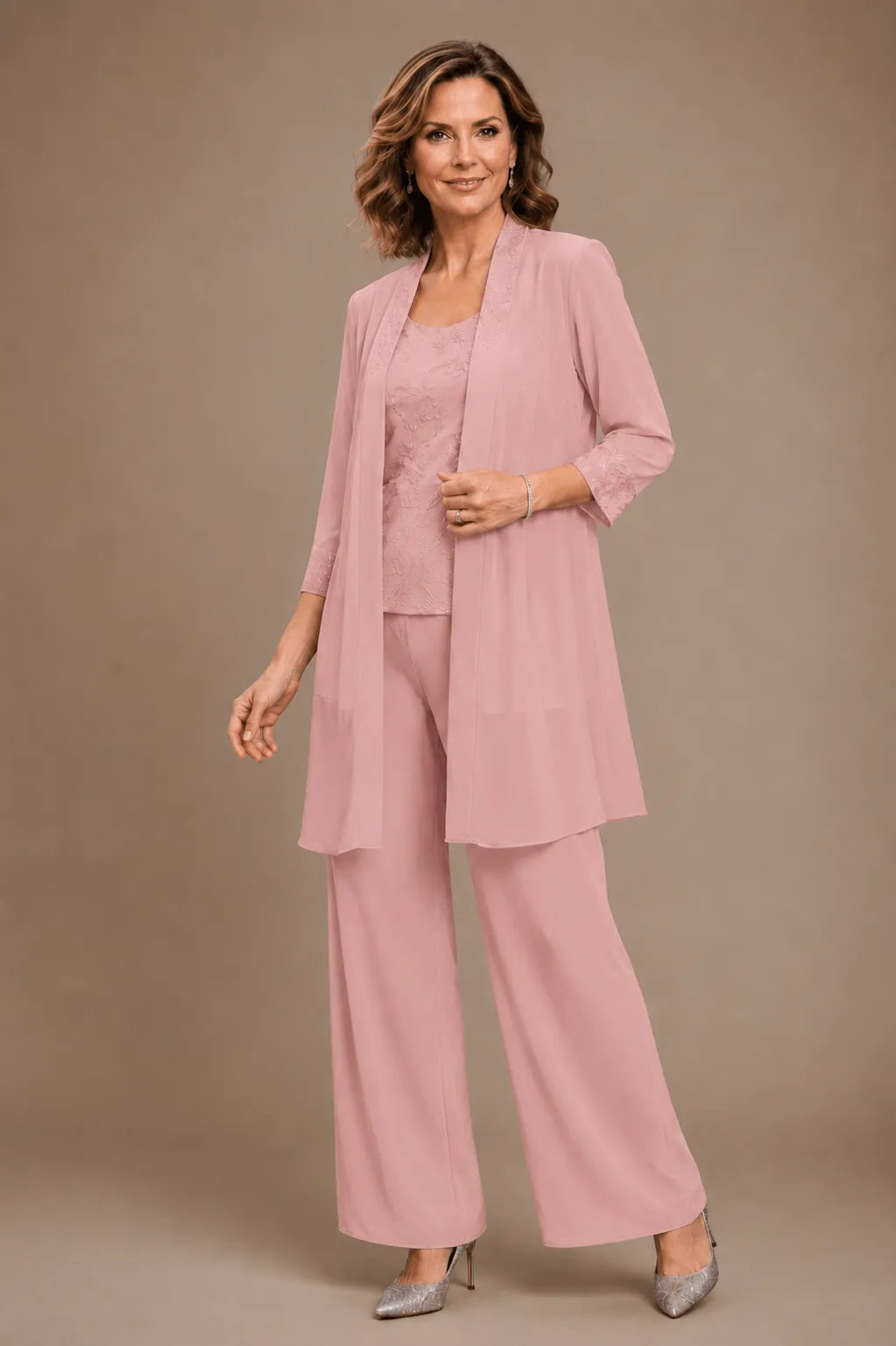 Evelyn | Completo In Tre Pezzi Ricamato Con Pantaloni