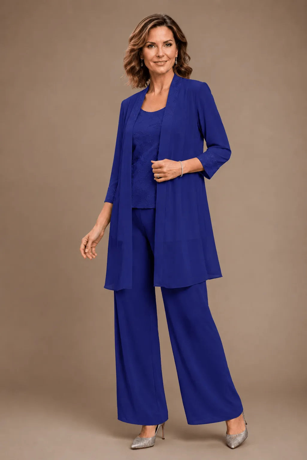 Evelyn | Completo In Tre Pezzi Ricamato Con Pantaloni