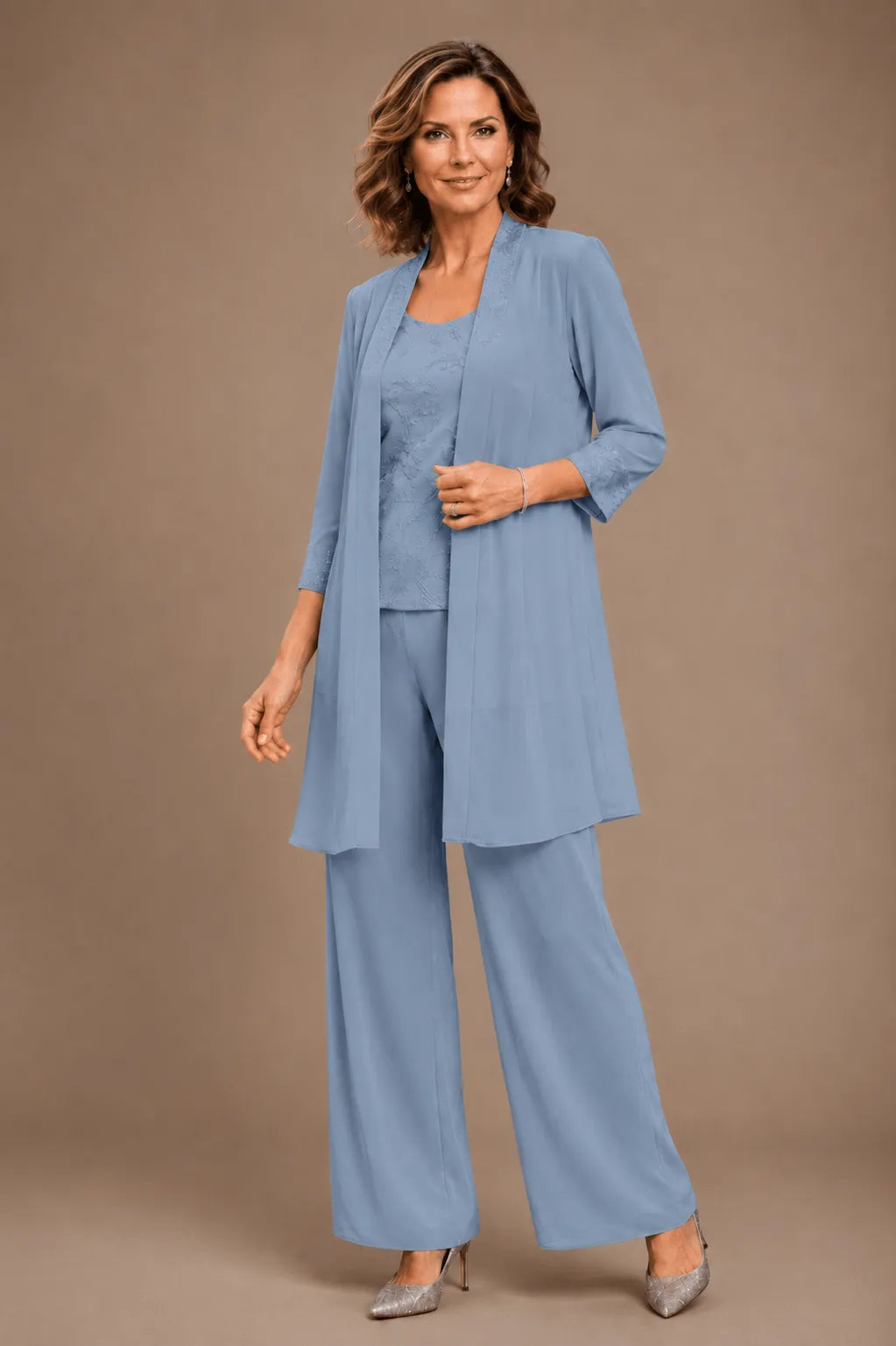 Evelyn | Completo In Tre Pezzi Ricamato Con Pantaloni