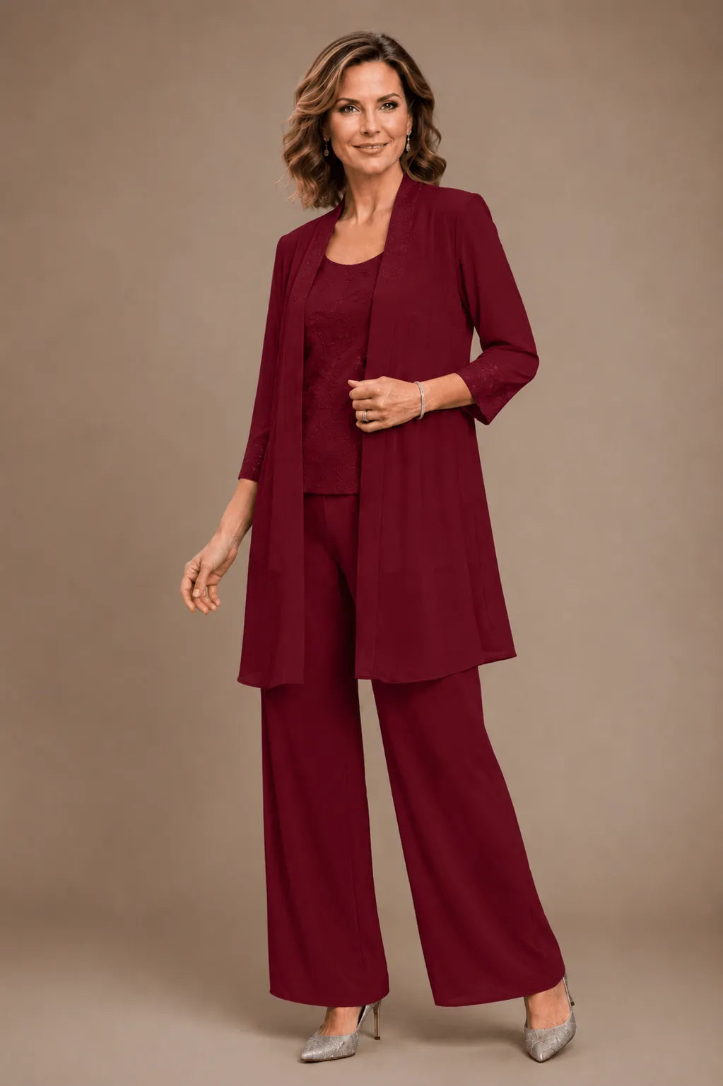Evelyn | Completo In Tre Pezzi Ricamato Con Pantaloni