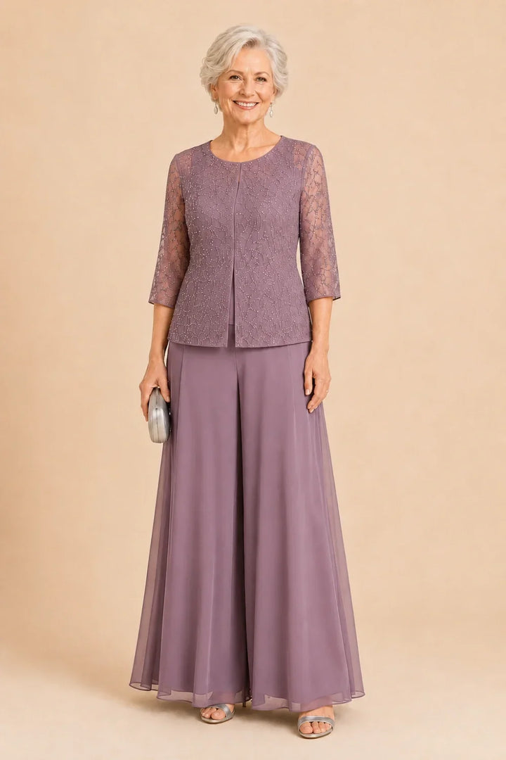Completo Con Pantaloni Culotte In Pizzo Perlinato E Sovrapposizione In Chiffon