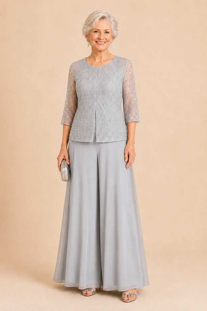 Completo Con Pantaloni Culotte In Pizzo Perlinato E Sovrapposizione In Chiffon
