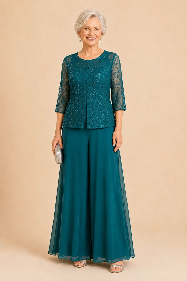 Completo Con Pantaloni Culotte In Pizzo Perlinato E Sovrapposizione In Chiffon