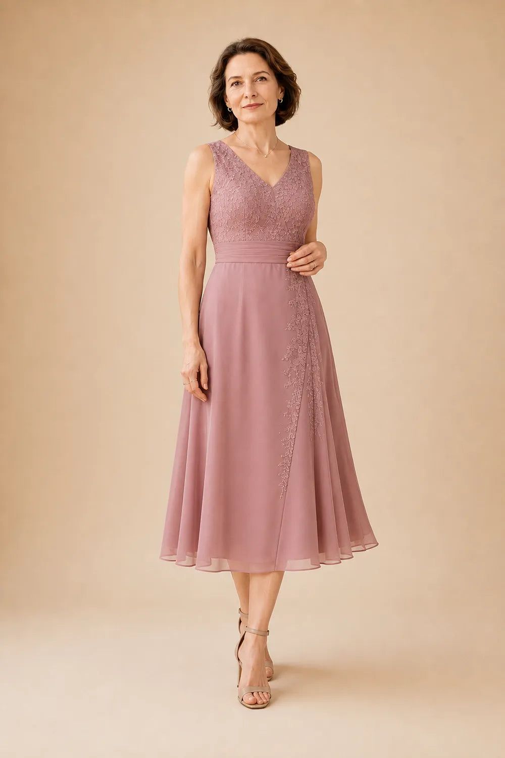 Abito Midi In Chiffon Con Scollo A V E Dettaglio In Pizzo