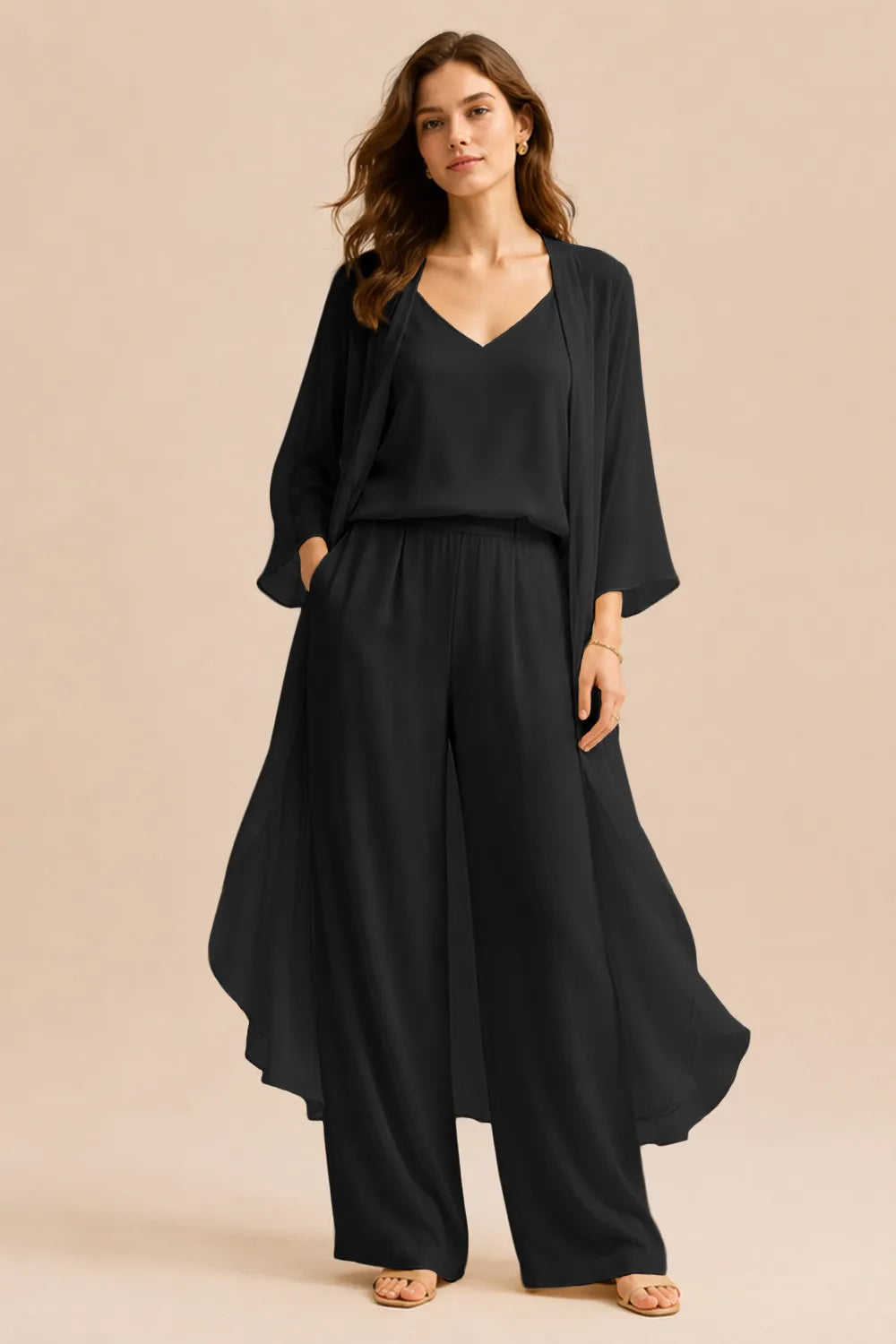 Raffinato Completo Con Canotta, Giacca In Chiffon E Pantaloni
