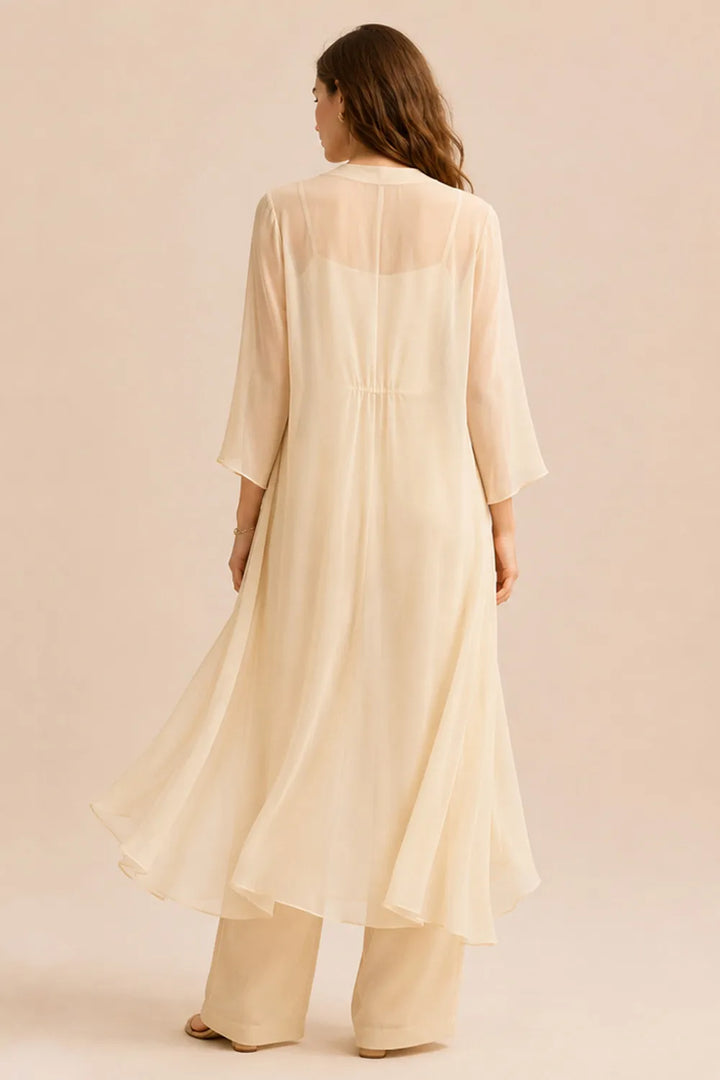 Raffinato Completo Con Canotta, Giacca In Chiffon E Pantaloni